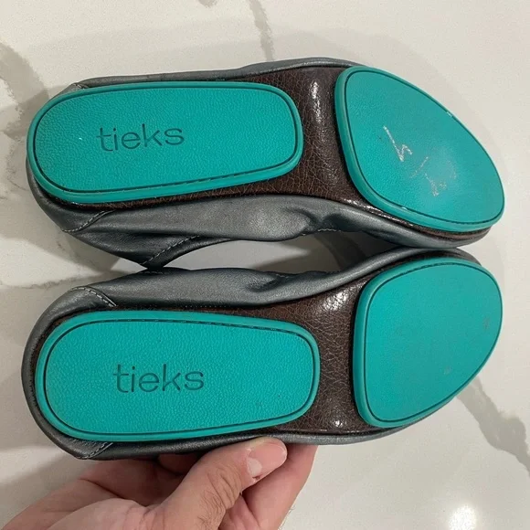 Tieks flats - Picture 10 of 11